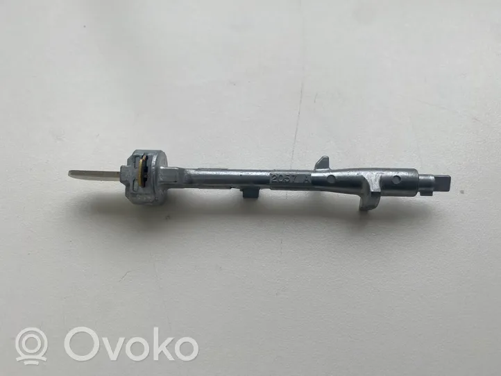 Toyota Land Cruiser (J120) Virtalukko 4528060550