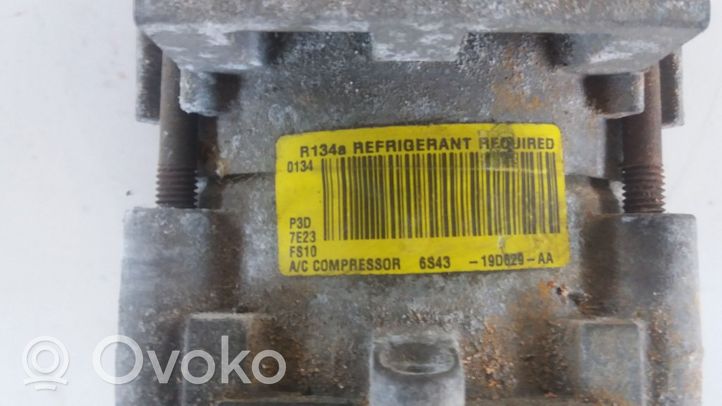 Ford Fiesta Compressore aria condizionata (A/C) (pompa) 6S4319D629AA