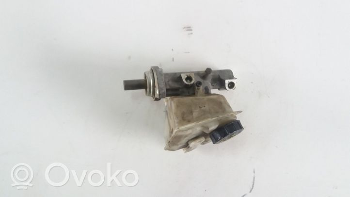 Volvo S60 Główny cylinder hamulca 8648008