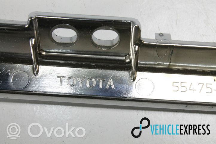 Toyota Avensis T270 Dekoratyvinė apdailos juostelė 5547505220