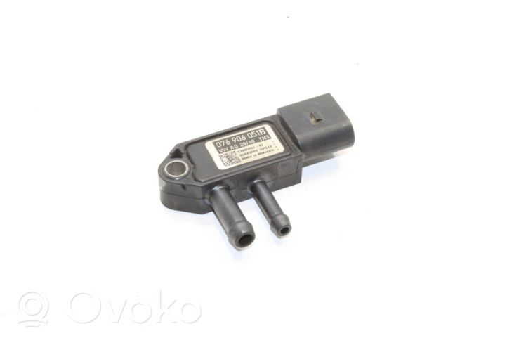 Volkswagen PASSAT CC Exhaust gas pressure sensor 076906051B