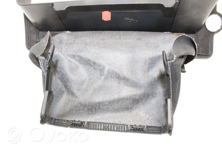 Land Rover Freelander 2 - LR2 Kojelaudan kehys VP6H5XF044D70