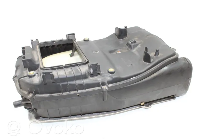 Mercedes-Benz E A207 Boîtier de filtre à air A6510901701