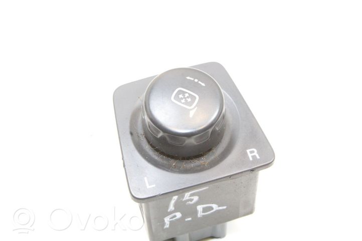 Opel Antara Bouton de commutateur rétroviseur latéral 200003118