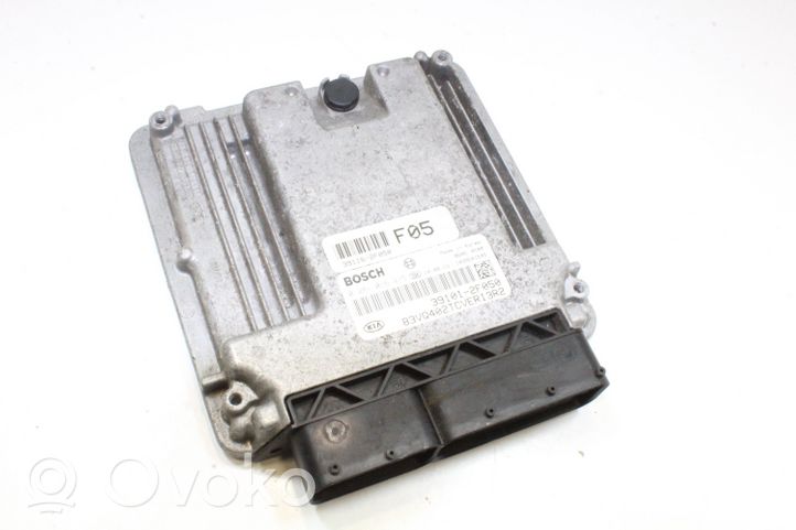 KIA Sedona Dzinēja vadības bloks 0281016415