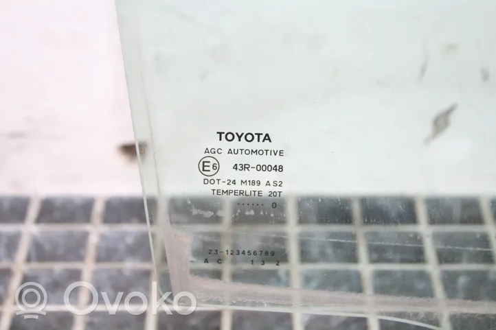 Toyota Auris 150 Vitre de fenêtre porte arrière 
