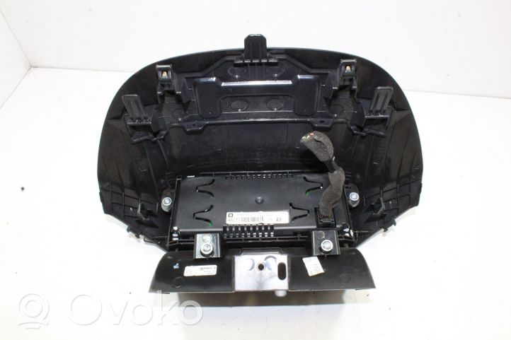 Chevrolet Orlando Monitori/näyttö/pieni näyttö 95952766G