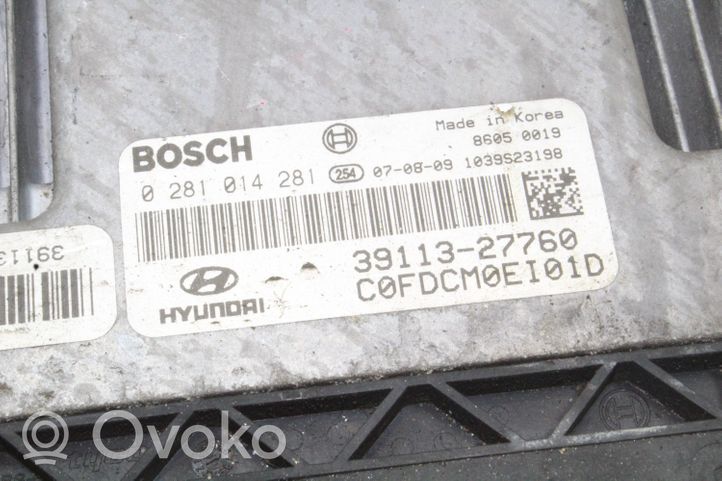 Hyundai i30 Moottorin ohjainlaite/moduuli 0281014281