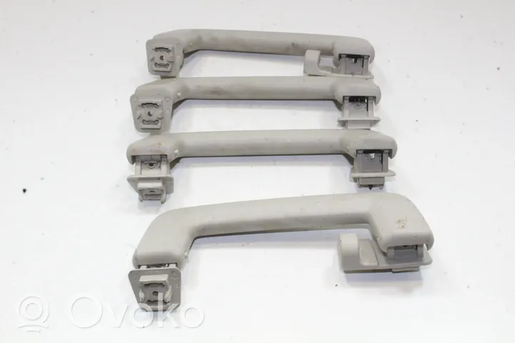 Land Rover Freelander 2 - LR2 Un set di maniglie per il soffitto 6H5231406B