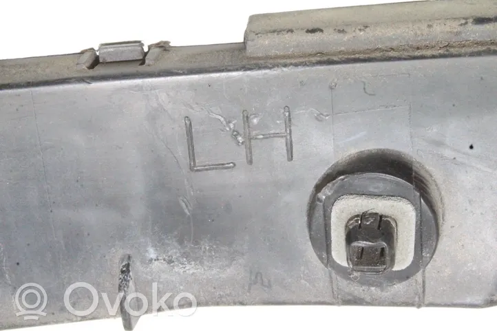 Lexus RX 330 - 350 - 400H Puskurin kannattimen kulmakannake 5257648020