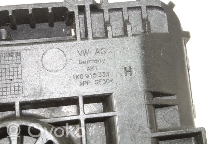 Volkswagen Tiguan Support boîte de batterie 1K0915333H