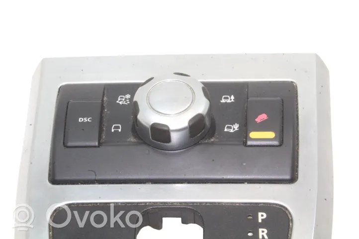 Land Rover Freelander 2 - LR2 Ramka drążka zmiany biegów 6H5214B596DD