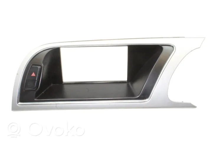 Audi A5 8T 8F Konsola środkowa / Radio / GPS 8T2857185F