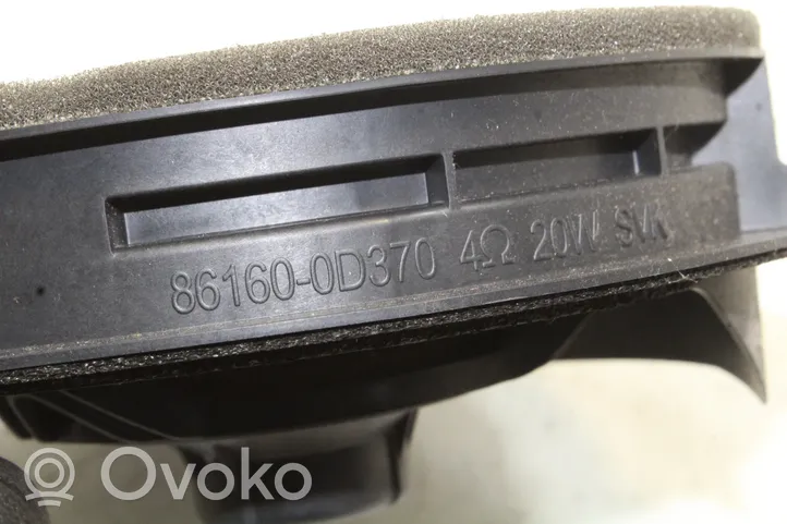 Toyota Verso Enceinte de porte arrière 861600D370