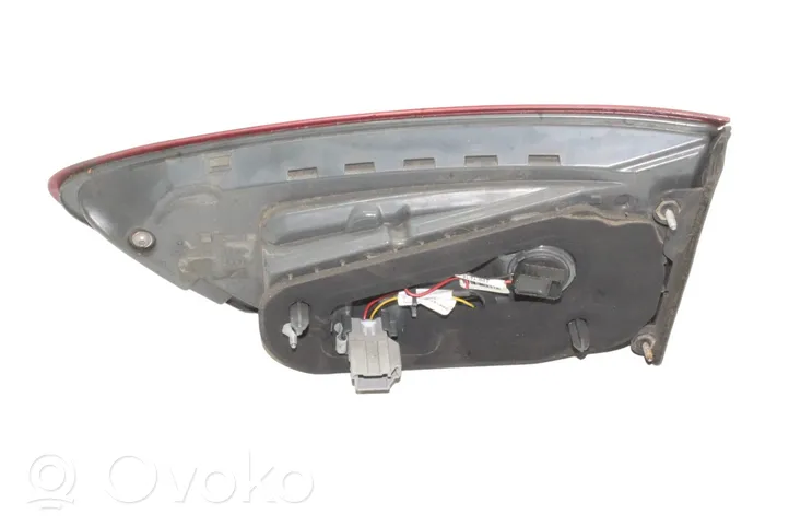 Ford Mondeo MK V Lampy tylnej klapy bagażnika DS7313A603GG