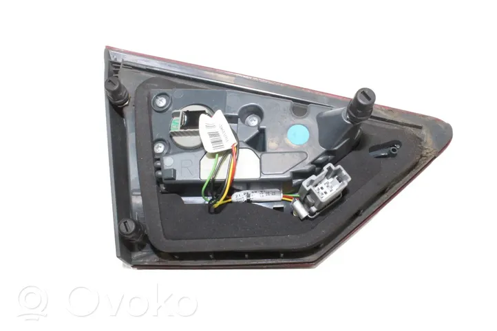 Ford Mondeo MK V Luci posteriori del portellone del bagagliaio DS7313A602KD