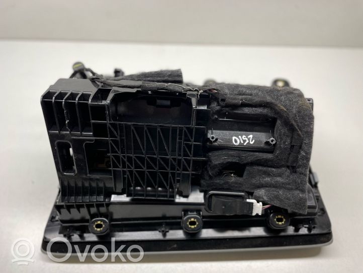 Audi Q3 8U Set vano portaoggetti 