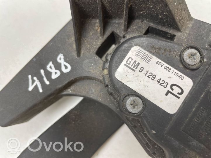 Opel Corsa C Pedał gazu / przyspieszenia 