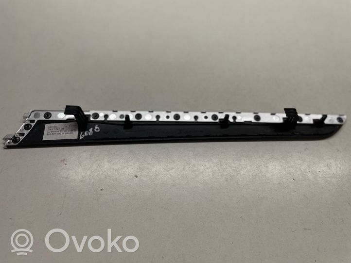 Audi A4 S4 B8 8K Front door trim bar 8K0867409R