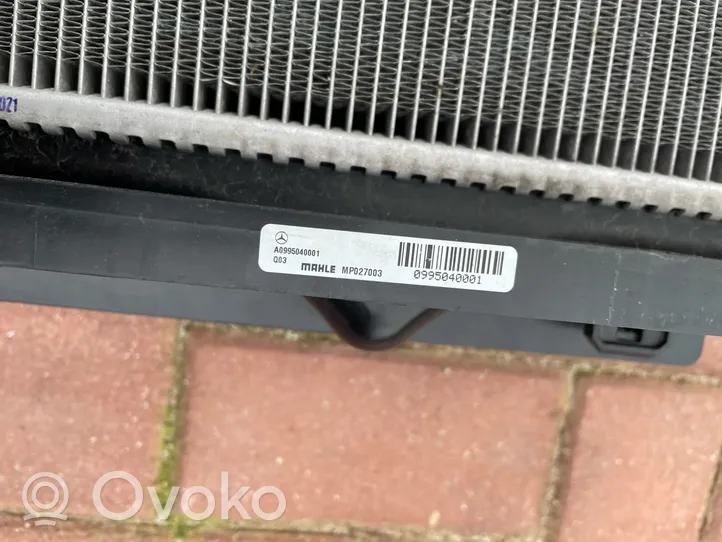 Mercedes-Benz S W223 Dzesēšanas šķidruma radiators A0995003601