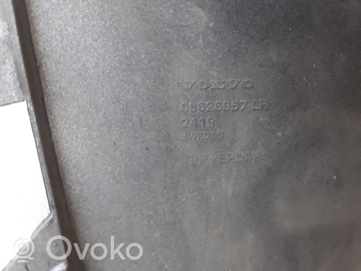 Volvo XC90 Rivestimento del pannello parte angolare del paraurti posteriore 08626957