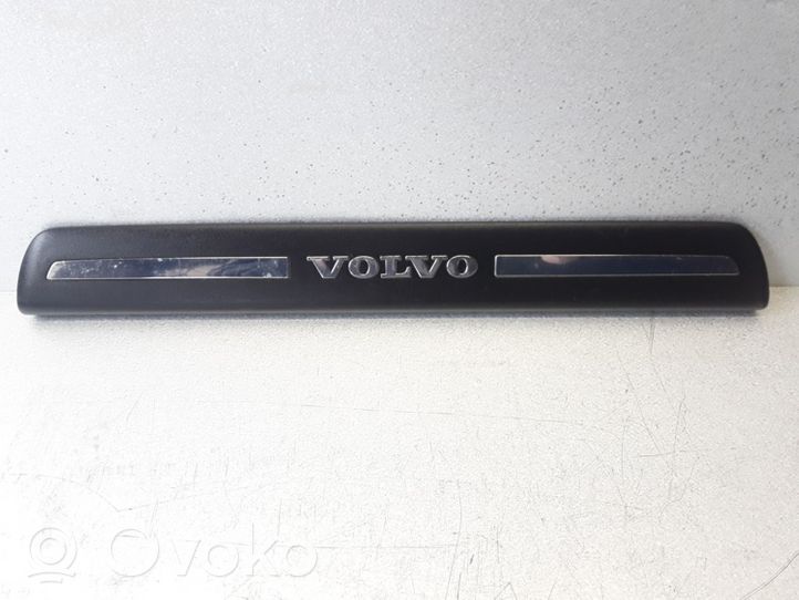 Volvo V50 Sivuhelman etulista 30744287