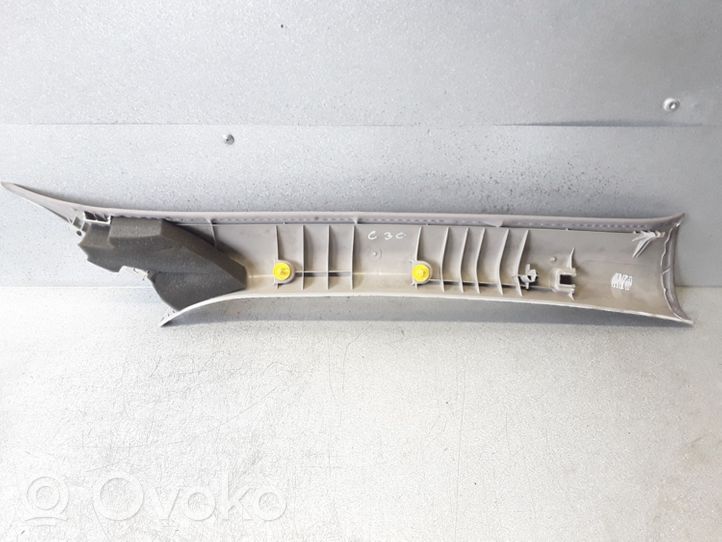 Volvo C30 (A) Revêtement de pilier 