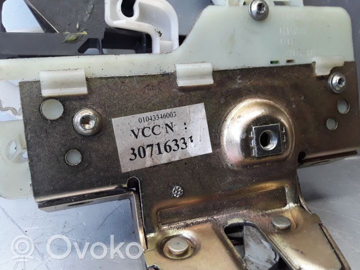 Volvo V70 Cierre/cerradura/bombín del maletero/compartimento de carga 30716331