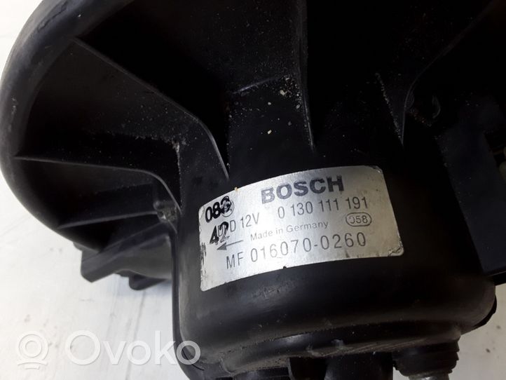 Volvo S40, V40 Ventola riscaldamento/ventilatore abitacolo 0130111191