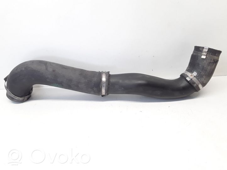 Volvo C70 Tube d'admission de tuyau de refroidisseur intermédiaire 30741212