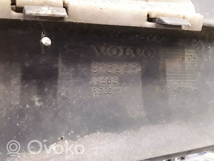 Volvo S70  V70  V70 XC Etupuskuri 
