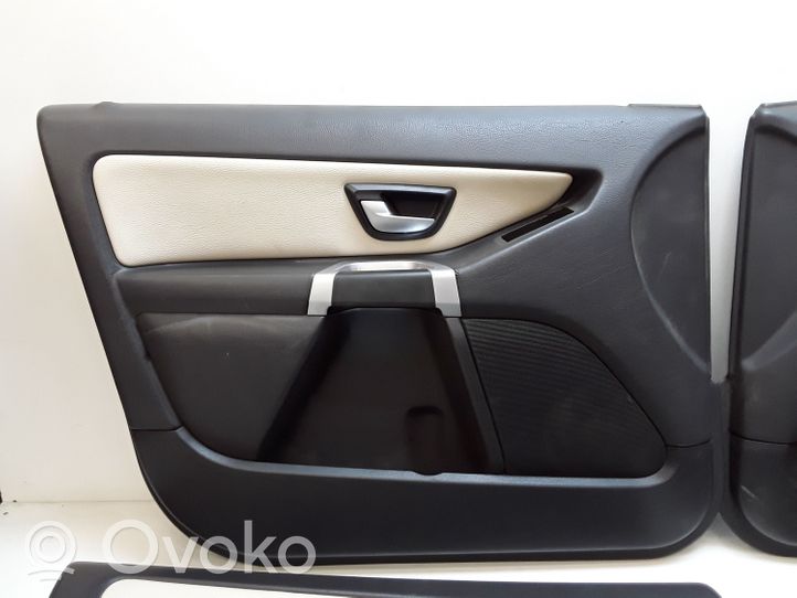 Volvo XC90 Durvju dekoratīvās apdares komplekts 39896771