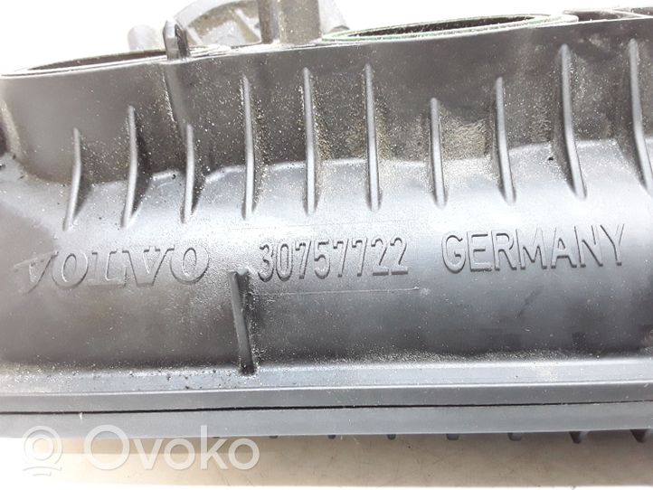 Volvo V70 Intake manifold 30757722