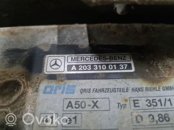 Mercedes-Benz C W203 Juego de bolas de remolque A2033100137