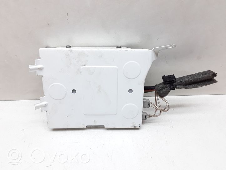 Volvo V70 GPS navigation control unit/module 8673100