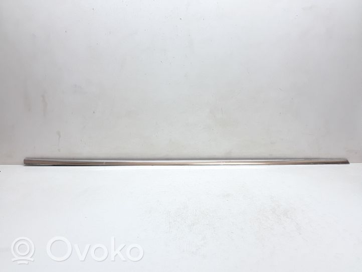 Volvo XC60 Front door glass trim molding 31297679