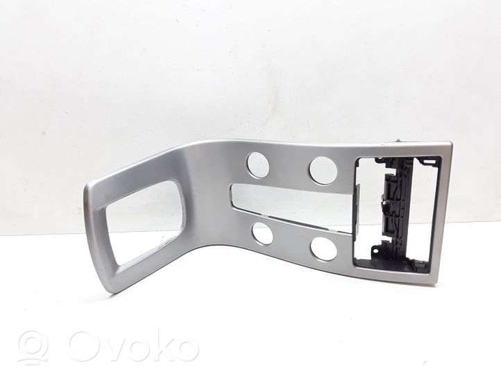 Volvo V50 Klimato kontrolės/ pečiuko kontrolės apdaila 30672565