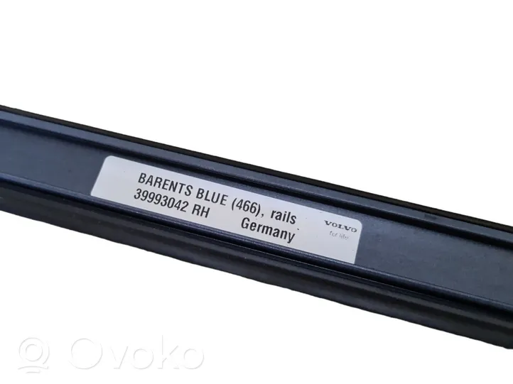 Volvo V50 Moulures, baguette de toit 39993042