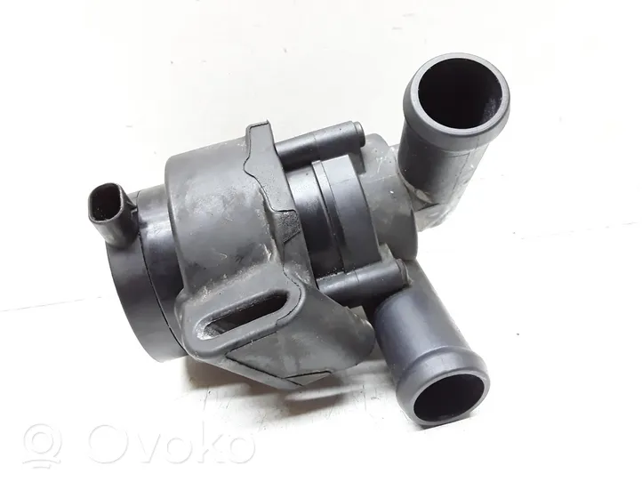 Volvo V60 Pompe à eau de liquide de refroidissement 31332380