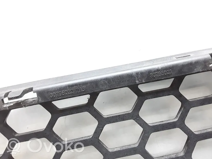 Volvo V60 Grille inférieure de pare-chocs avant 30795022