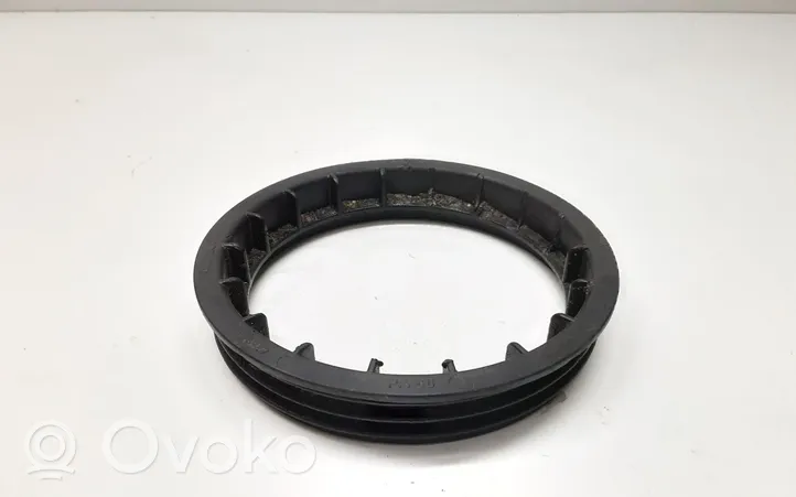 Volvo S60 Bague de verrouillage pour réservoir de carburant 8649739