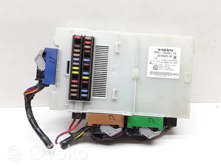 Volvo V70 Fuse module 7G9T14C256FA