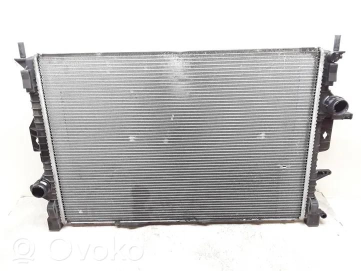 Volvo V40 Radiateur de refroidissement 31319064