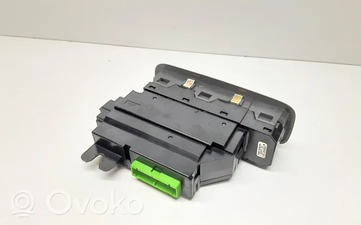 Volvo S60 Electric window control switch 30658116