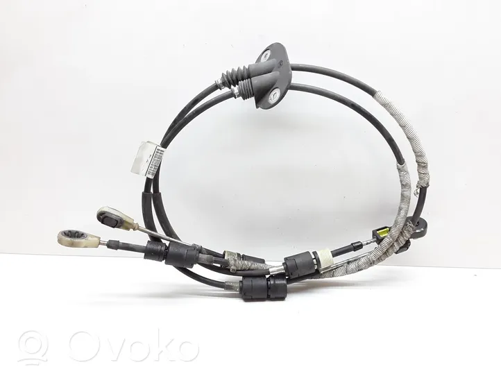 Volvo XC60 Gear shift cable linkage 31256860