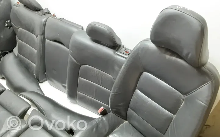 Volvo V70 Seat set 