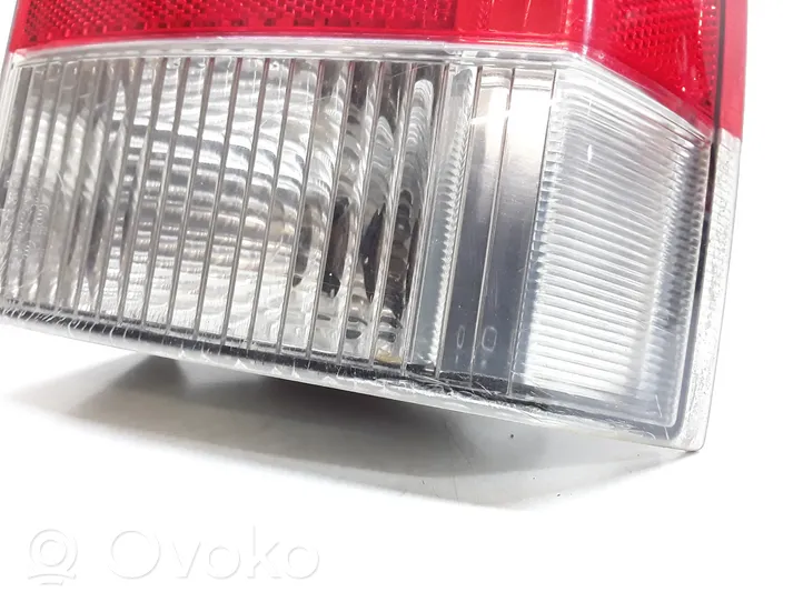 Volvo XC70 Aizmugurējais lukturis virsbūvē 9154498