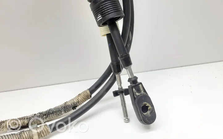 Volvo V70 Gear shift cable linkage 31272232