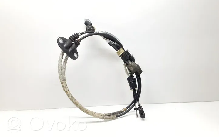 Volvo V70 Gear shift cable linkage 31272232