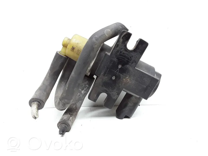 Volvo C30 Turbo solenoid valve 70163302